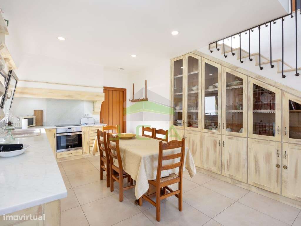 Moradia com terreno e piscina a 3km da Batalha-27