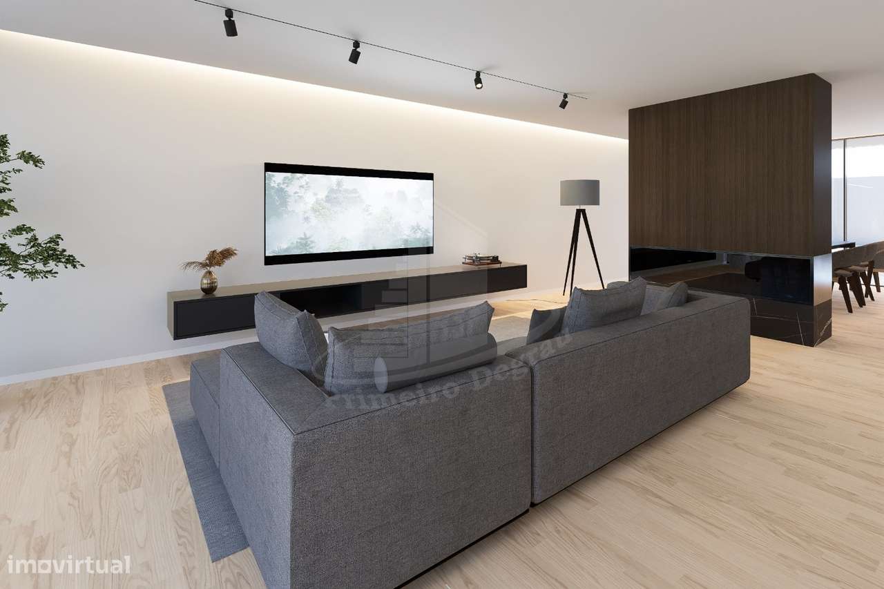 Moradia T3 com Qualidade, Conforto e Design Moderno na Encosta do Bom-5