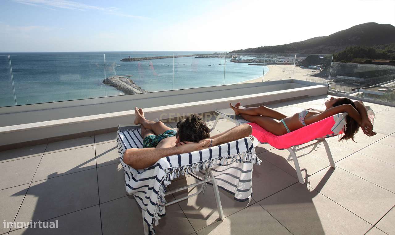 Apartamento Novo em Sesimbra com Vista Mar 1ª linha - Grande imagem: 2/13