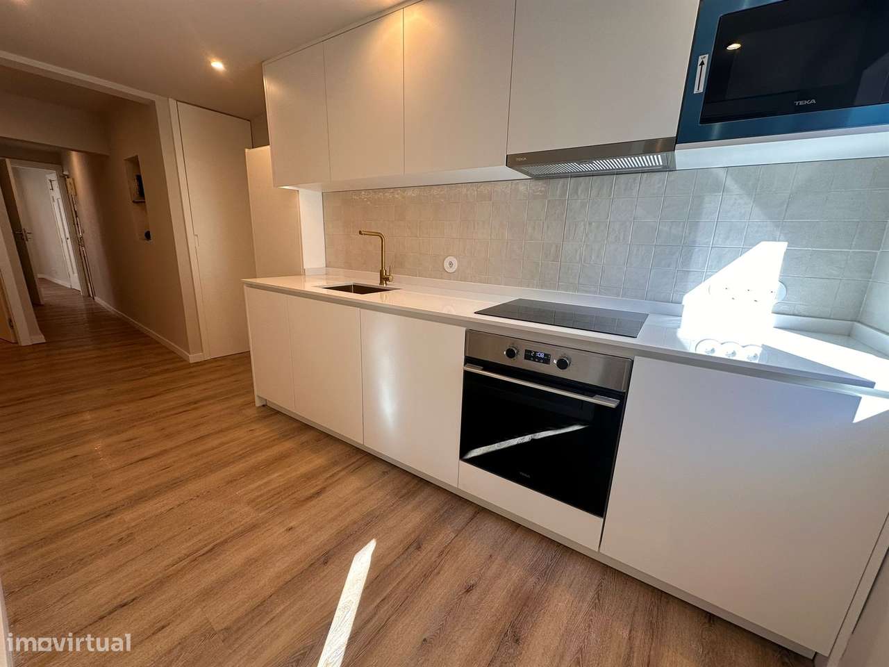 Apartamento T2 Remodelado no Coração de Lisboa - Grande imagem: 4/23