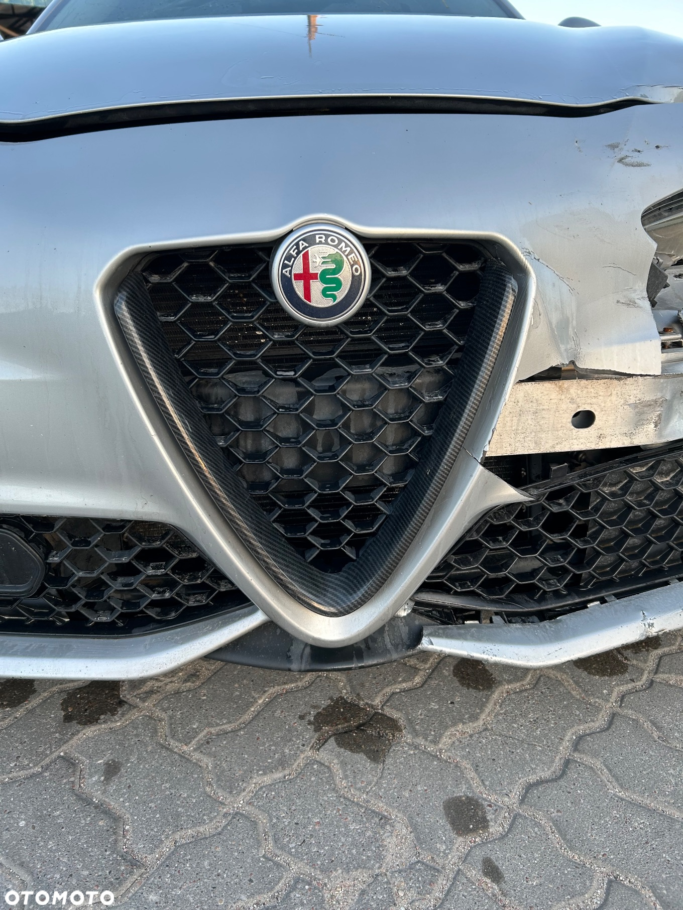 Alfa Romeo Giulia 2.0 Turbo 16V AT8-Q4 Ti - 6