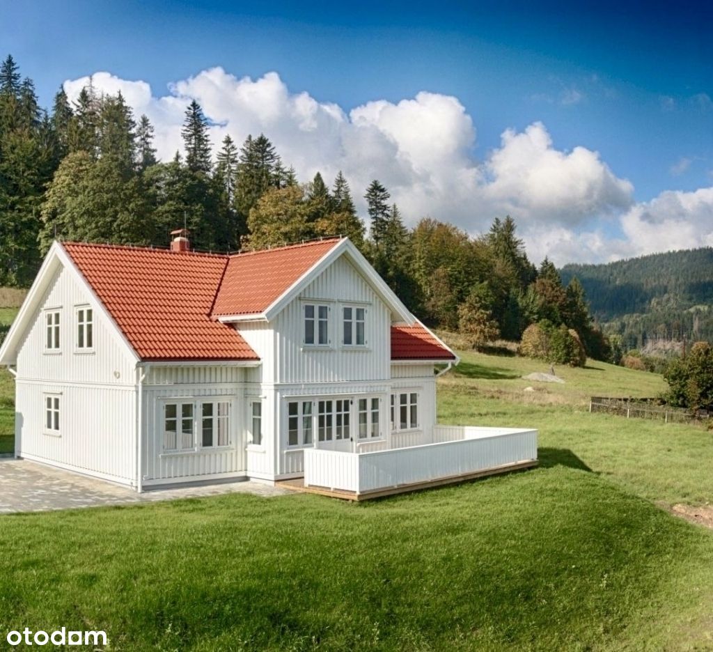 Skandynawski dom w Beskidach z pięknym widokiem