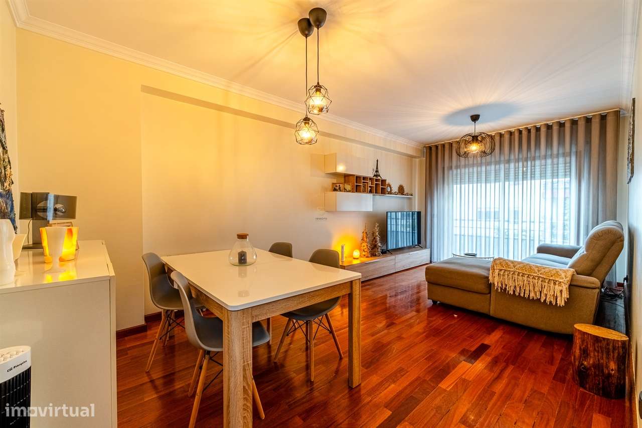 Apartamento T2 Venda em Rio Tinto,Gondomar-5