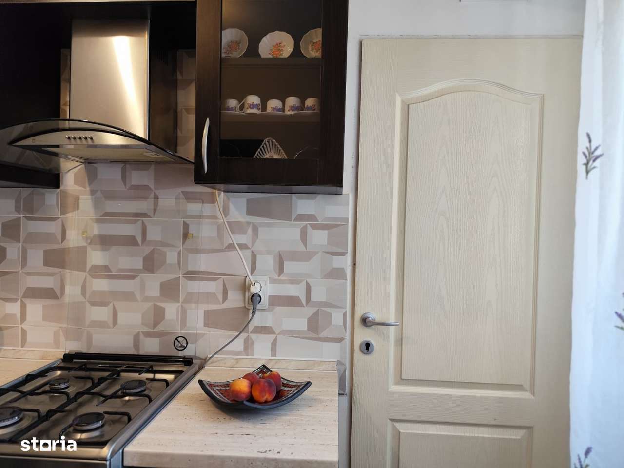 Apartament 4 camere de vanzare, tip D, Calea Aradului, Oradea - Imagine principală: 4/17