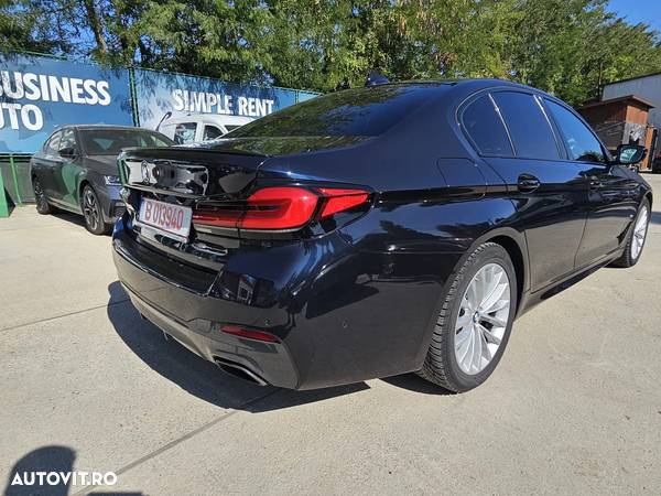 BMW Seria 5 530d MHEV - 5