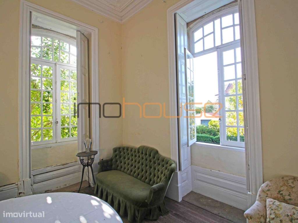 Casa senhorial do século XIX ( Zona Espaço Central II)-36