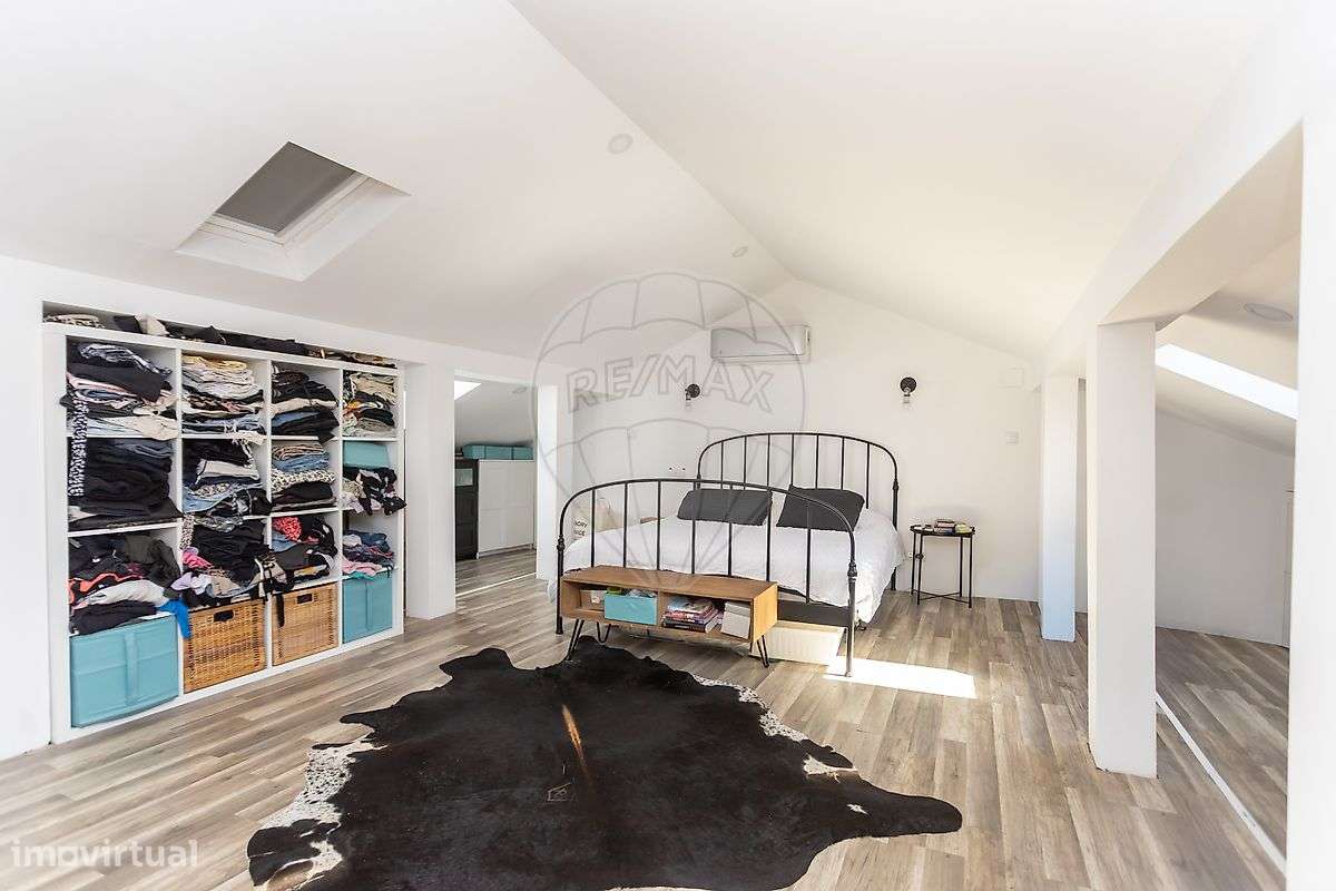 Apartamento T3 à venda em Almada-35