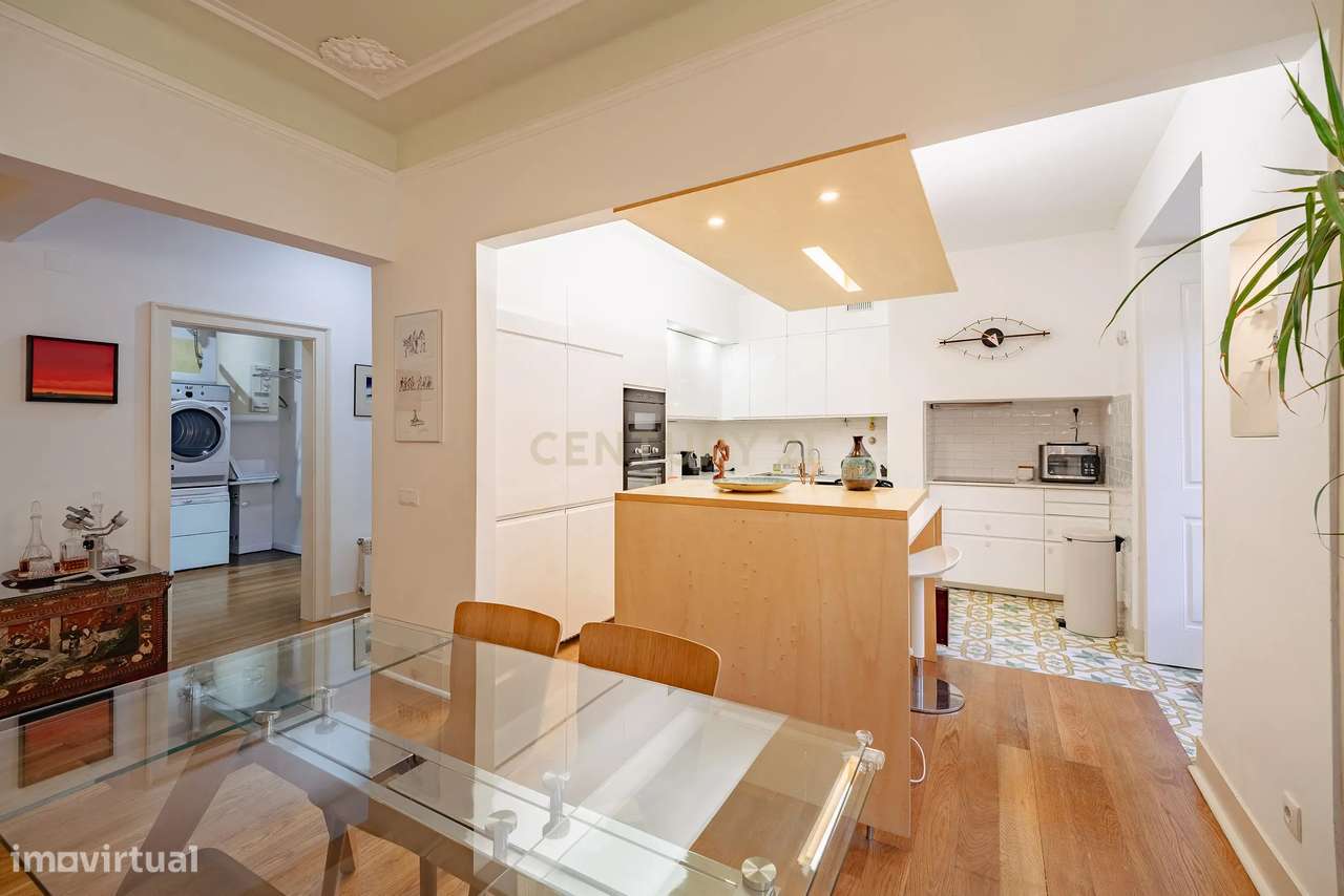 Elegante Apartamento T3 Renovado no Centro Histórico de Lisboa – Rua d-14