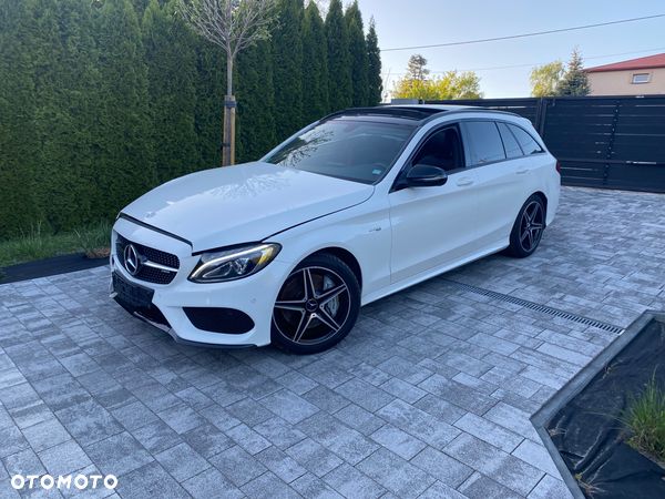 Mercedes-Benz Klasa C AMG 43 4Matic T 9G-TRONIC - 1