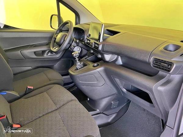 Fiat Doblò 1.5 BlueHDi L2 Câmara Traseira - 25