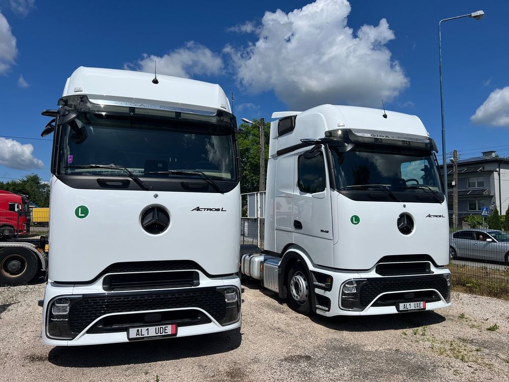 Mercedes-Benz Actros 2025