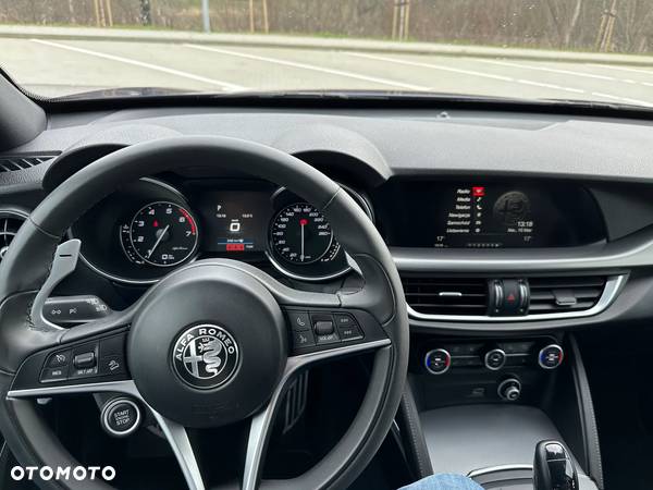 Alfa Romeo Stelvio 2.0 Turbo Executive Q4 - 21