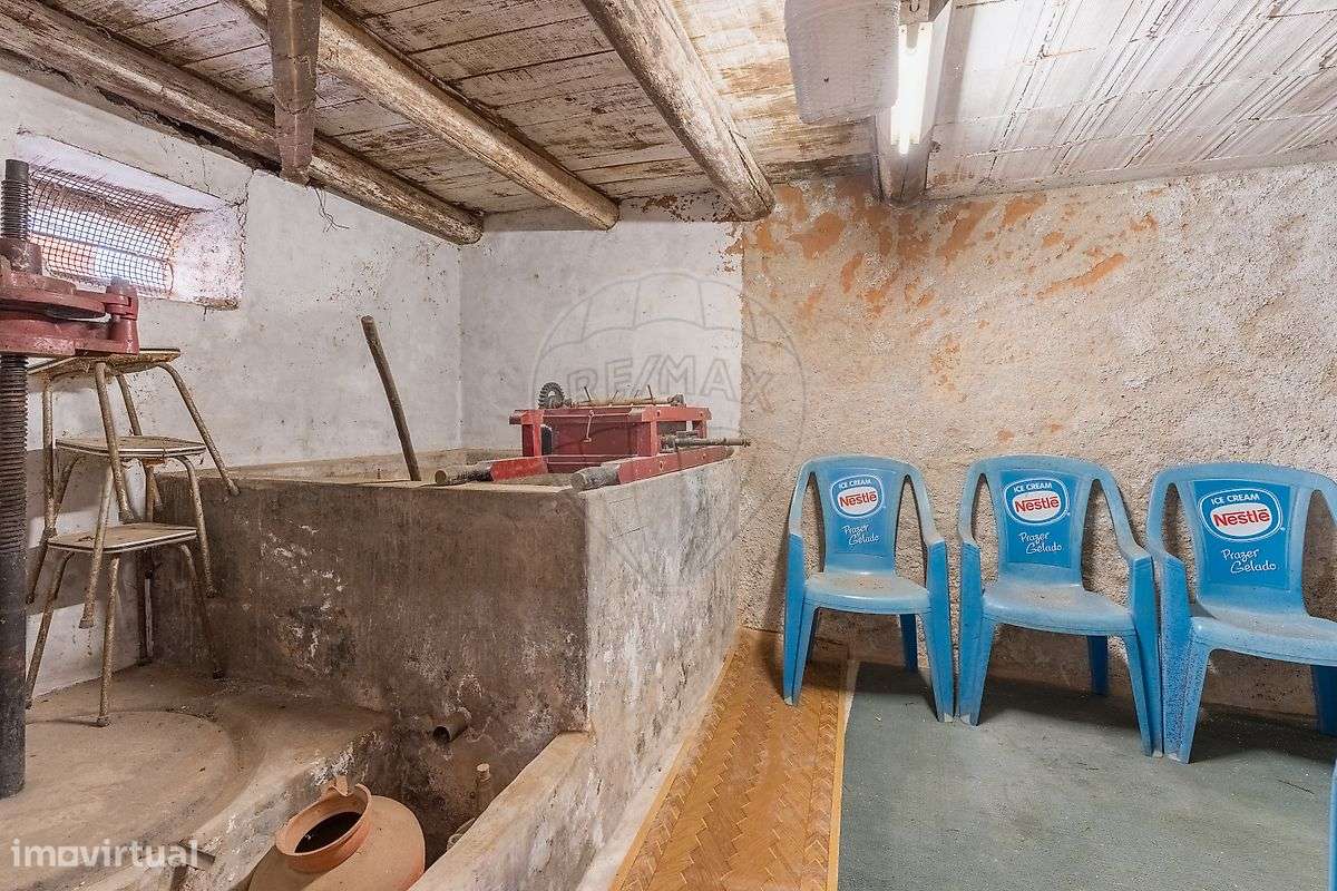 Moradia T2 para venda-16