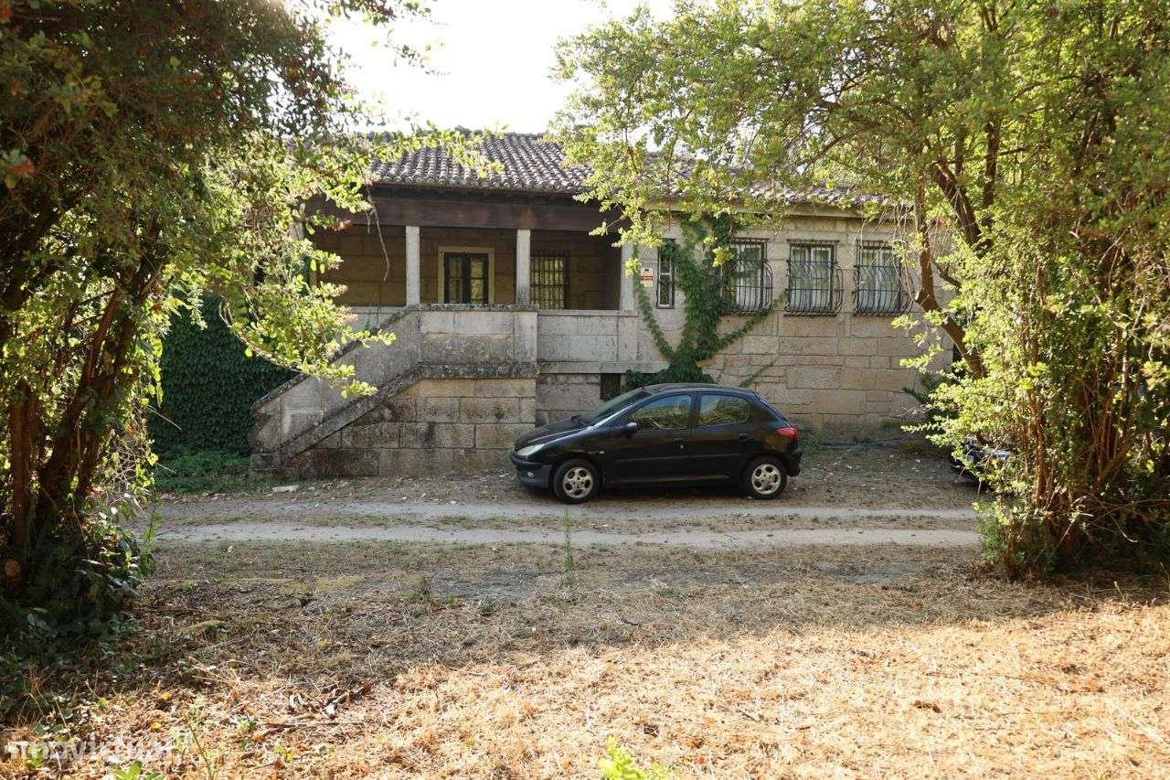 Terreno no centro de Vila Real com estudo para condomínio privado-6