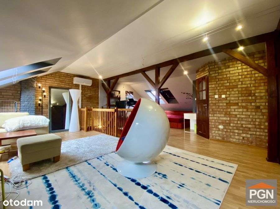 2 Poziomy, Mieszkanie Z Balkonem-0