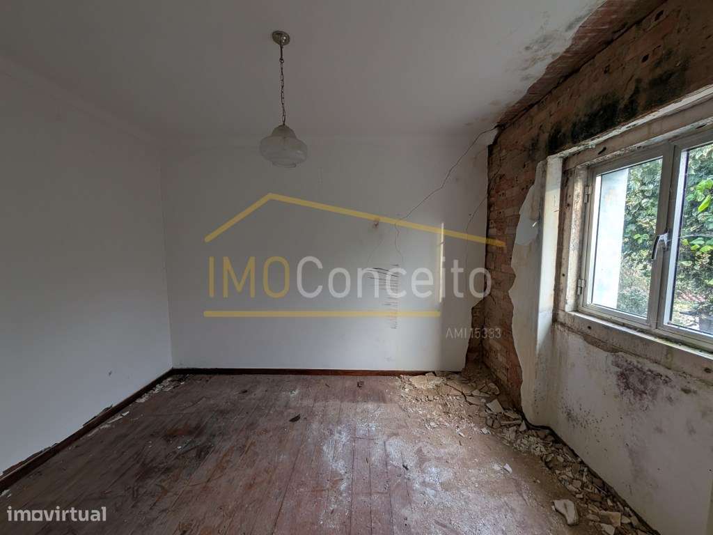 Casa tradicional para renovar - Rexaldia - TORRES NOVAS-11
