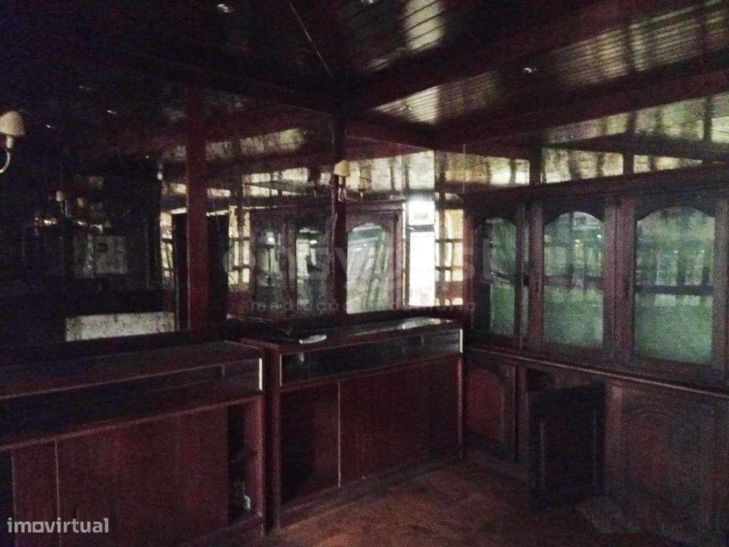 Loja para Comércio no Centro Comercial D. Dinis - Leiria - Grande imagem: 4/7