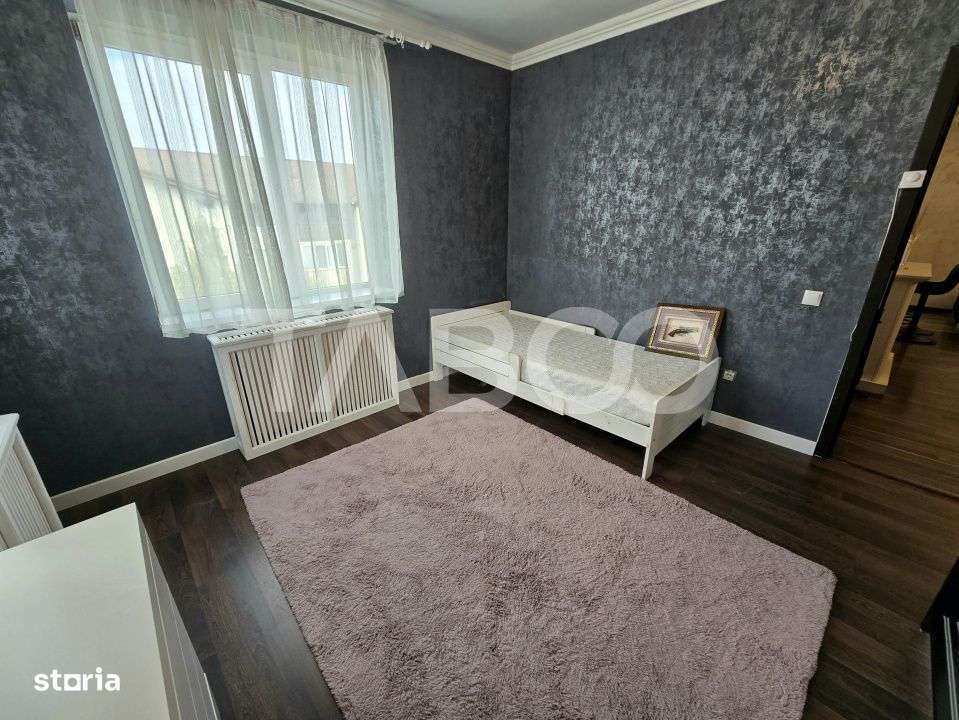 Apartament decomandat de vanzare cu 3 camere mobilat in Turnisor Sibiu - Imagine principală: 3/16