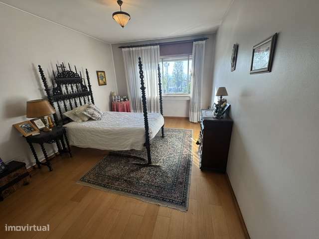 Apartamento T5 na Rua do Campo Alegre-37