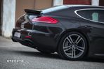 Porsche Panamera - 27