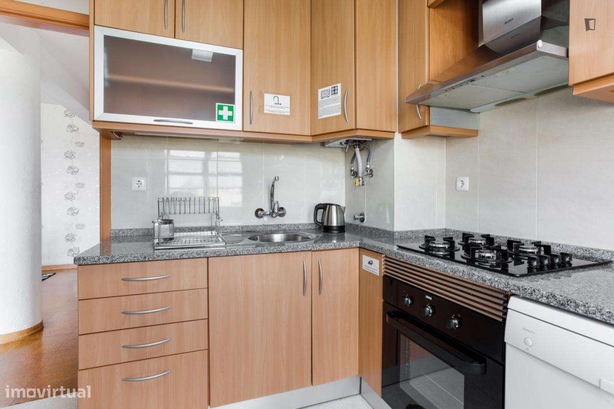 Quarto - localizado em Bela Vista Lisbon - Grande imagem: 4/11