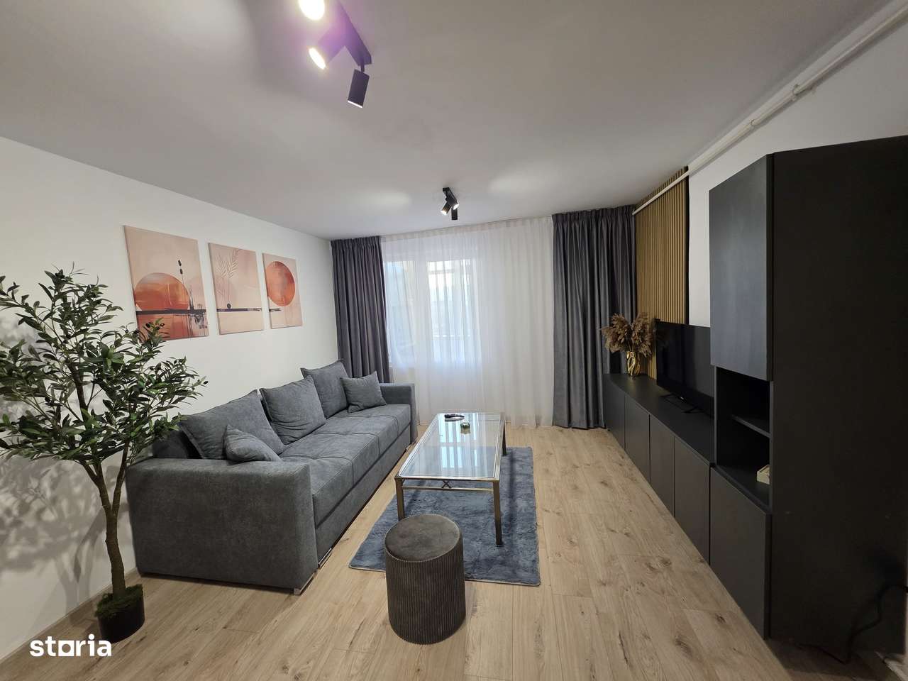 Apartament cu 3 camere, Cetate, mobilat si utilat-0