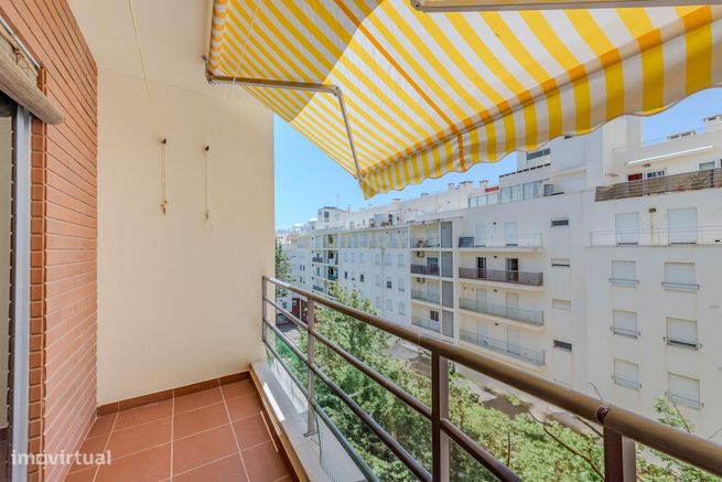 Apartamento T2 - Oportunidade Única a 5 Min da Praia da Rocha!-50