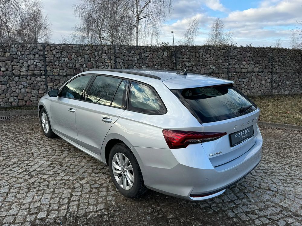 Skoda Octavia Salon Polska FV23%