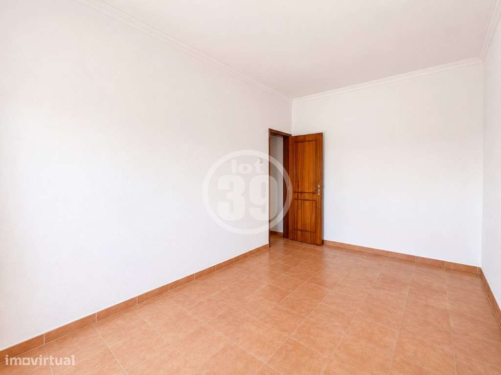 Apartamento com 4 quartos no ultimo andar e com um amplo sótão, sit...-18