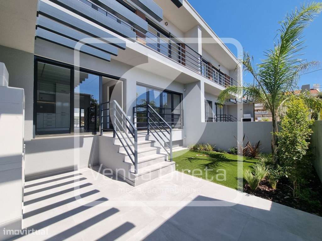 Luxuosa Moradia V4 com ROOFTOP, jardim e Churrasqueira - Alcochete. - Grande imagem: 5/25