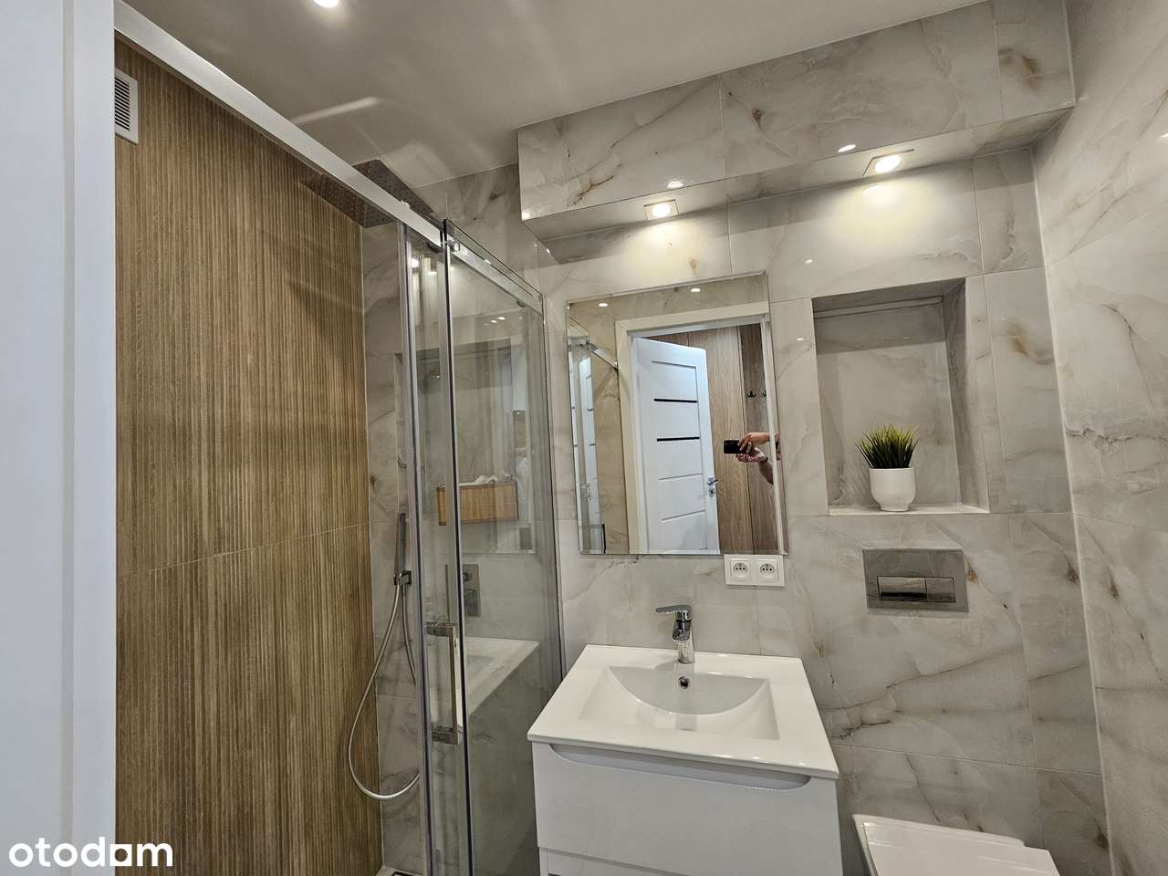 Przepięknie wykończone -3 pokoje-Czechów-generalny remont-bezposrednio - Pełny obrazek: 5/17