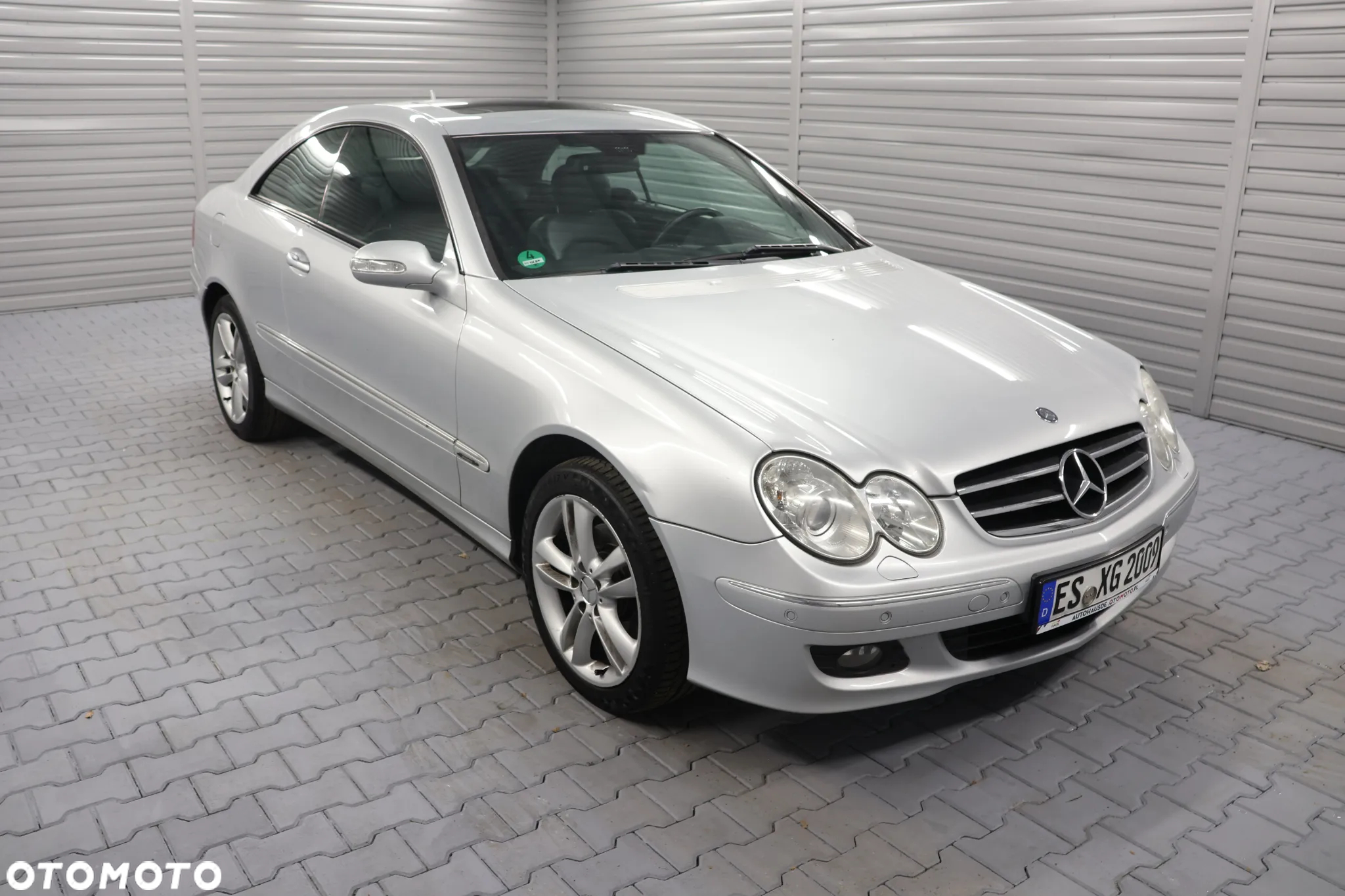 Mercedes-Benz CLK Coupe 200 Kompressor Automatik Avantgarde - 2