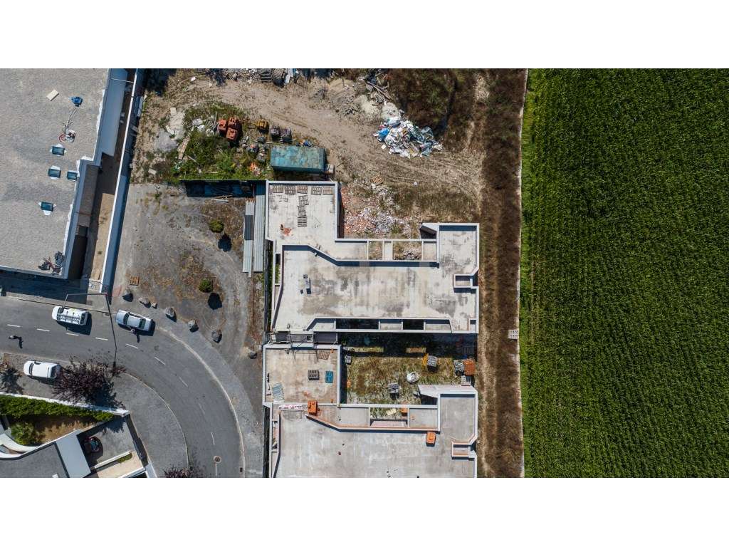 Moradia de Luxo em Construção - Grande imagem: 4/9