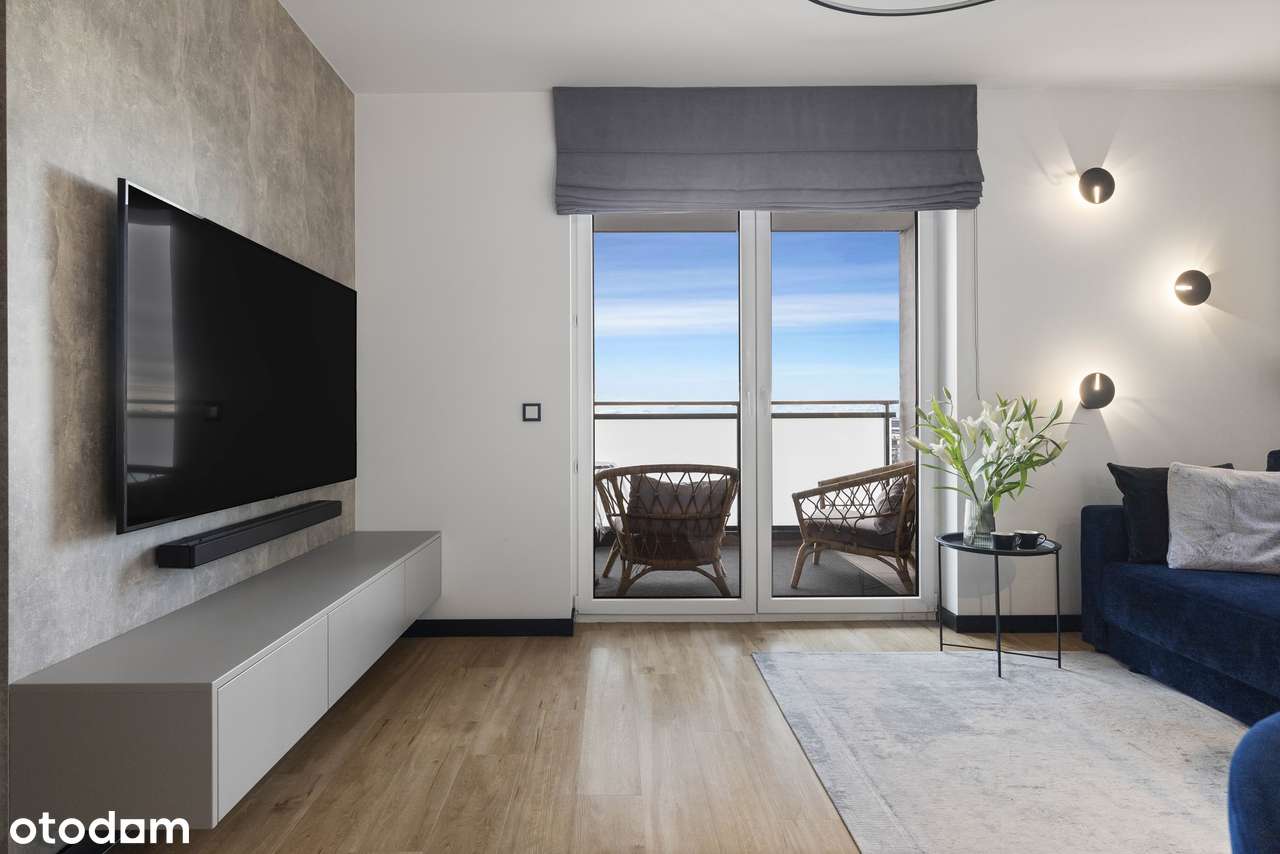 Elegancja w odcieniach granatu | 80 m² | 4 pokoje z widokiem na niebo-6