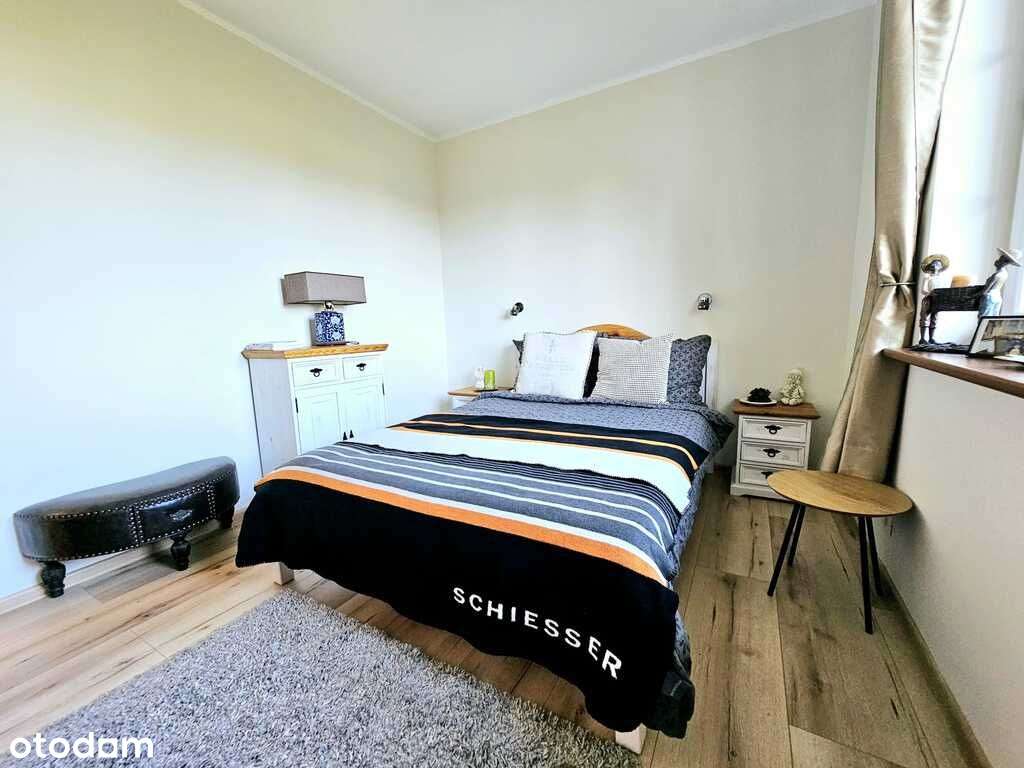 Dom pod samym lasem w Dobrej na dużej działce!-19