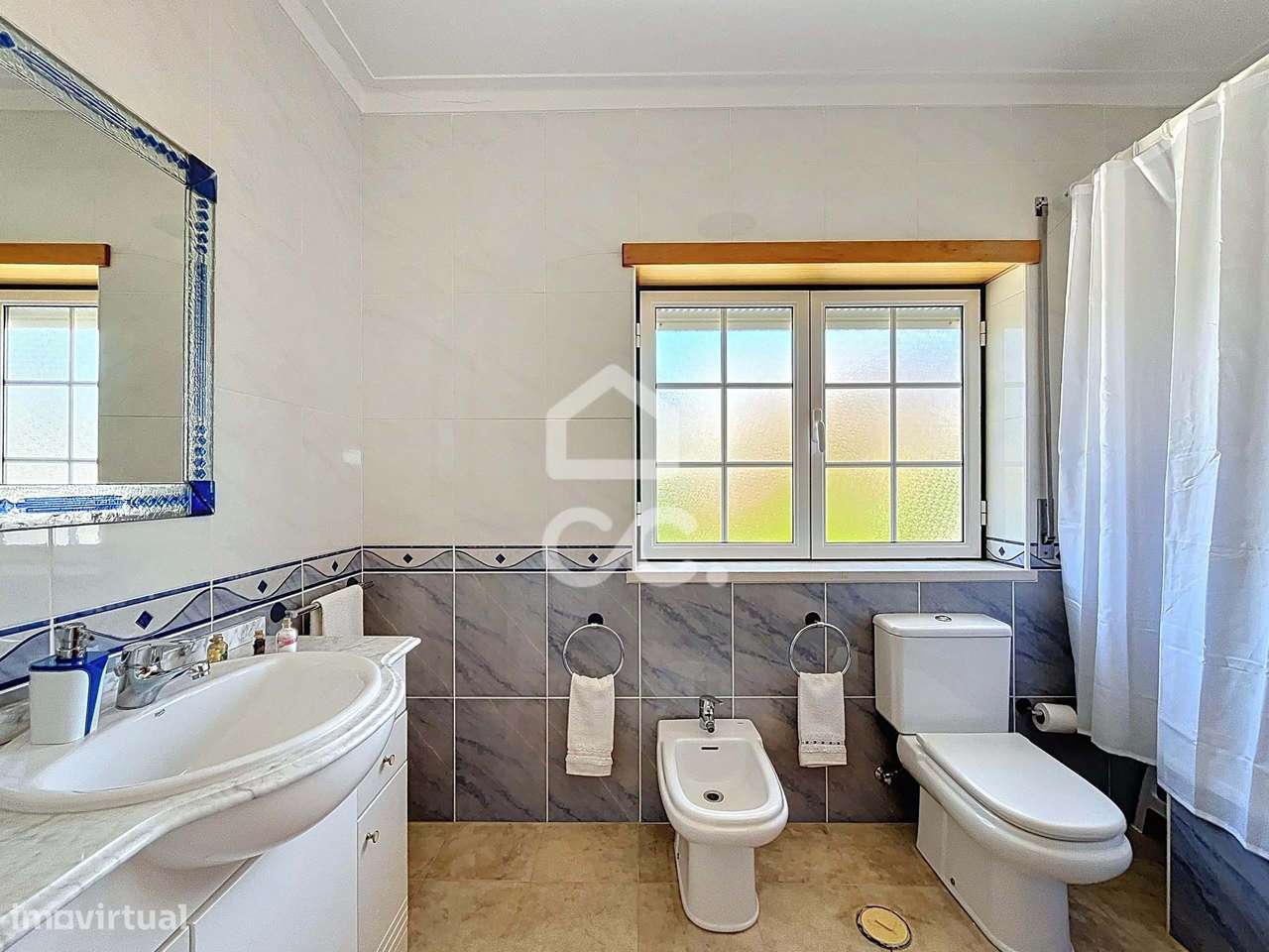 Moradia T4 com jardim, Casais da Serralheira-21