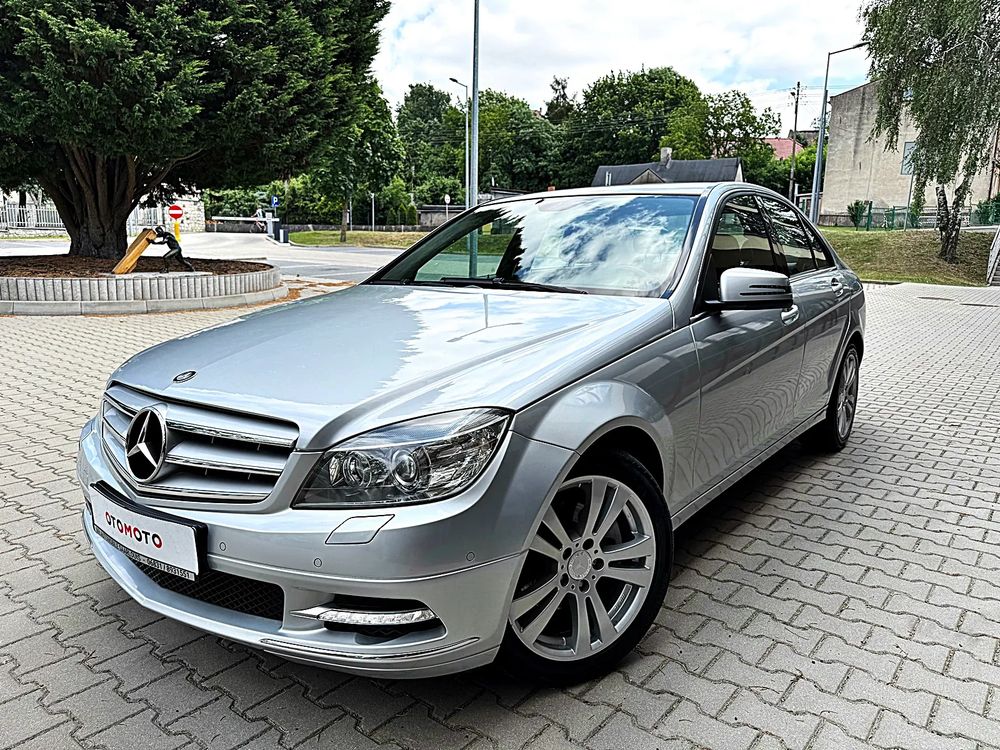 Mercedes-Benz C W204 (2007-2014) 200 (BlueEFFICIENCY) 7G-TRONIC Avantgarde 2010