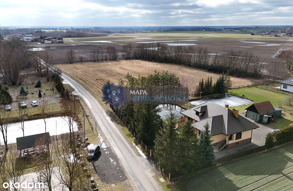 Działka z warunkami zabudowy-2