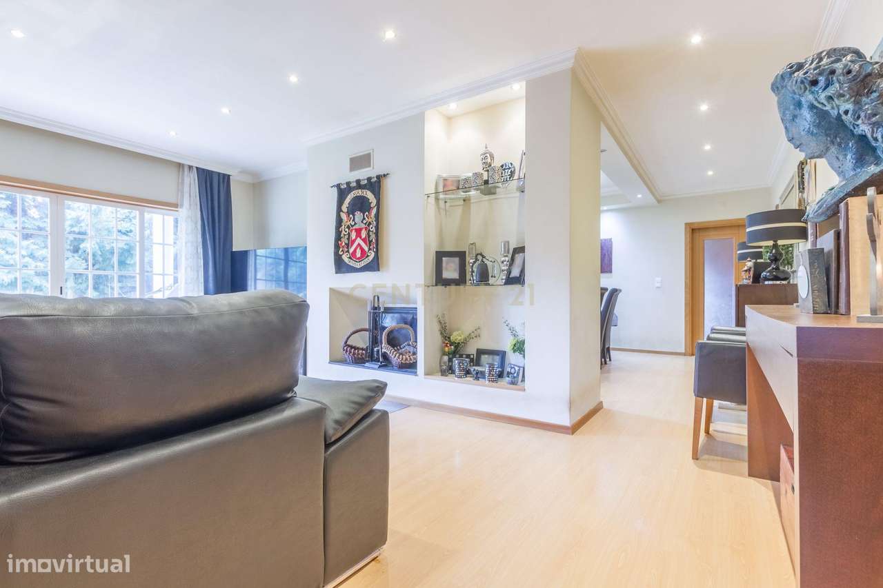 Moradia T4 em Oleiros - Azeitão, Setúbal - Oportunidade Única!-17