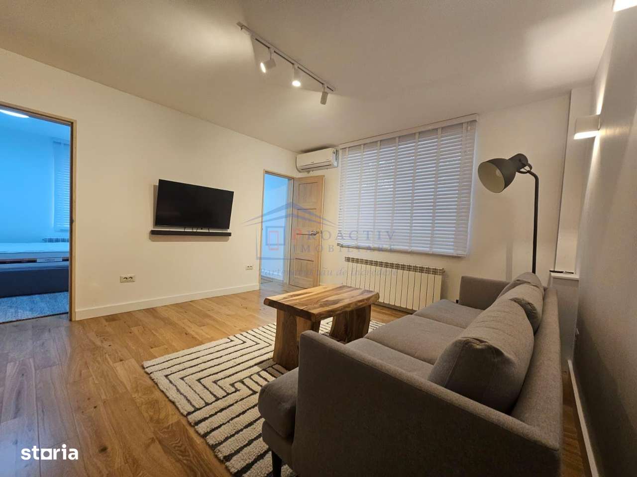 Apartament renovat | 2 dormitoare | Centru | 2c-7618-0