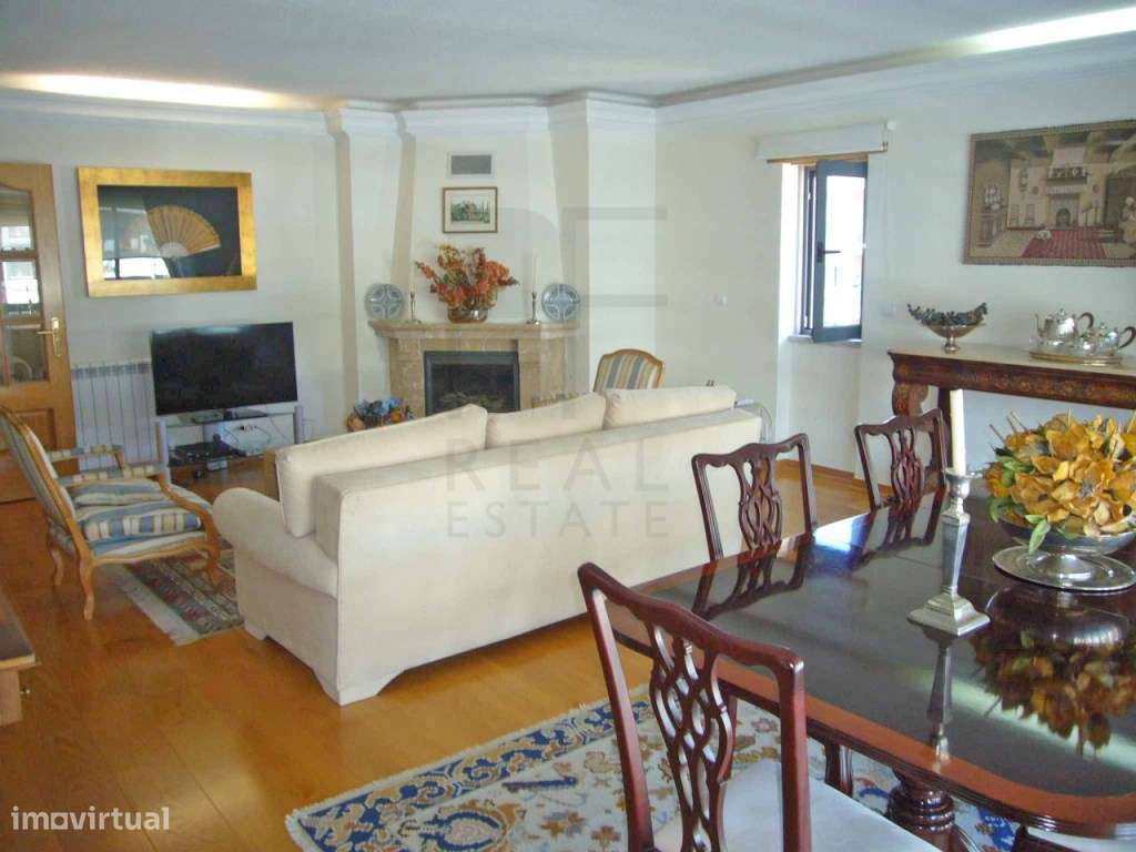 Monte Estoril. Apartamento T3 mobilado. - Grande imagem: 4/13