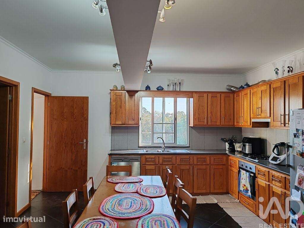 Casa / Villa T3 em São Caetano de 220,00 m2 - Grande imagem: 5/19