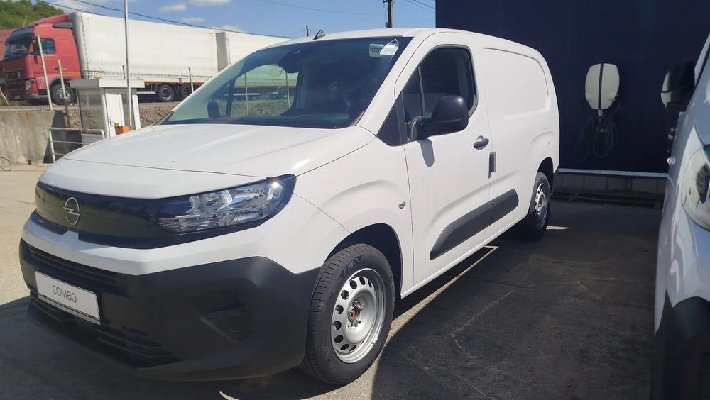 Opel Combo 2025