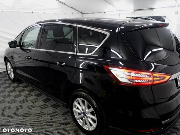 Ford S-Max 2.0 TDCi Titanium - 27