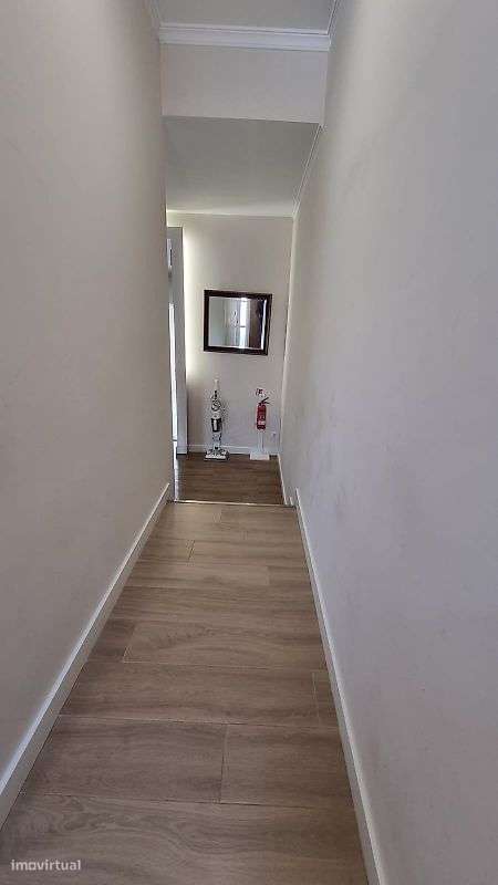 Moradia T1 para arrendamento - Grande imagem: 4/28