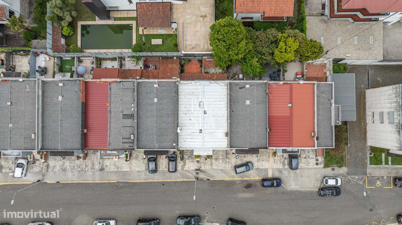 Moradia T3 em banda no centro da cidade de Famalicão-36