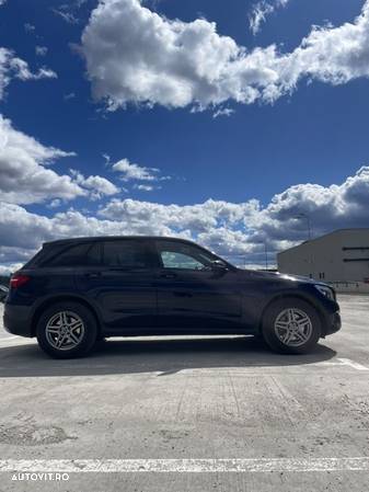 Mercedes-Benz GLC 220 d 4Matic 9G-TRONIC - 2