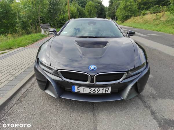 BMW i8 - 1