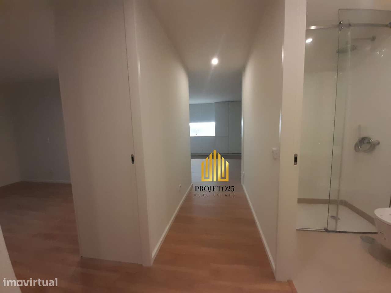 Apartamento T1 Novo em Condomínio Fechado Junto ao Parque do Covelo.-9