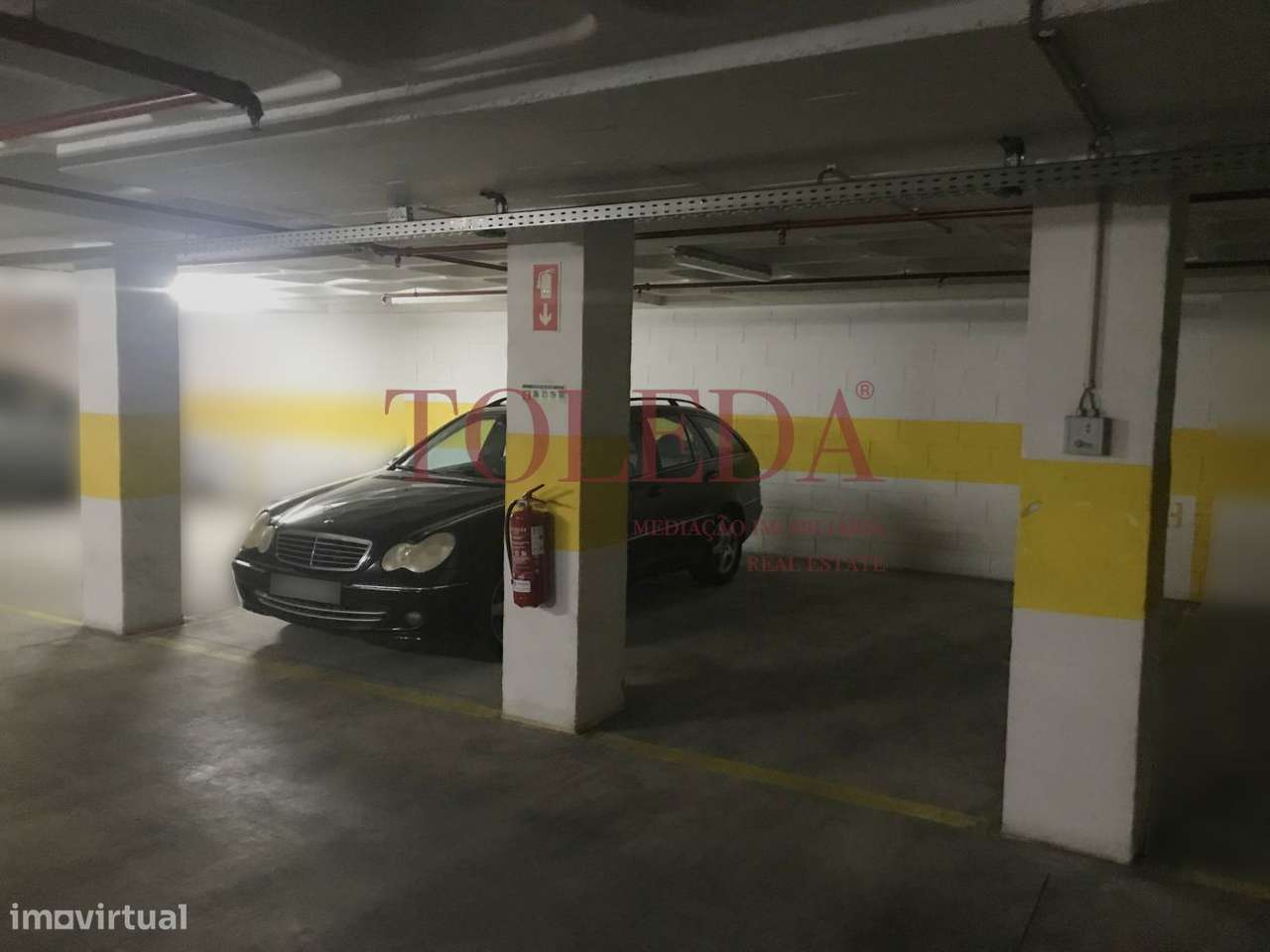 Parqueamento com 26m2 próximo do Aeroporto-14